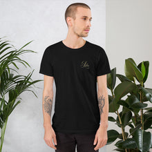 Load image into Gallery viewer, Làttia Gold Collection Short-Sleeve Unisex T-Shirt